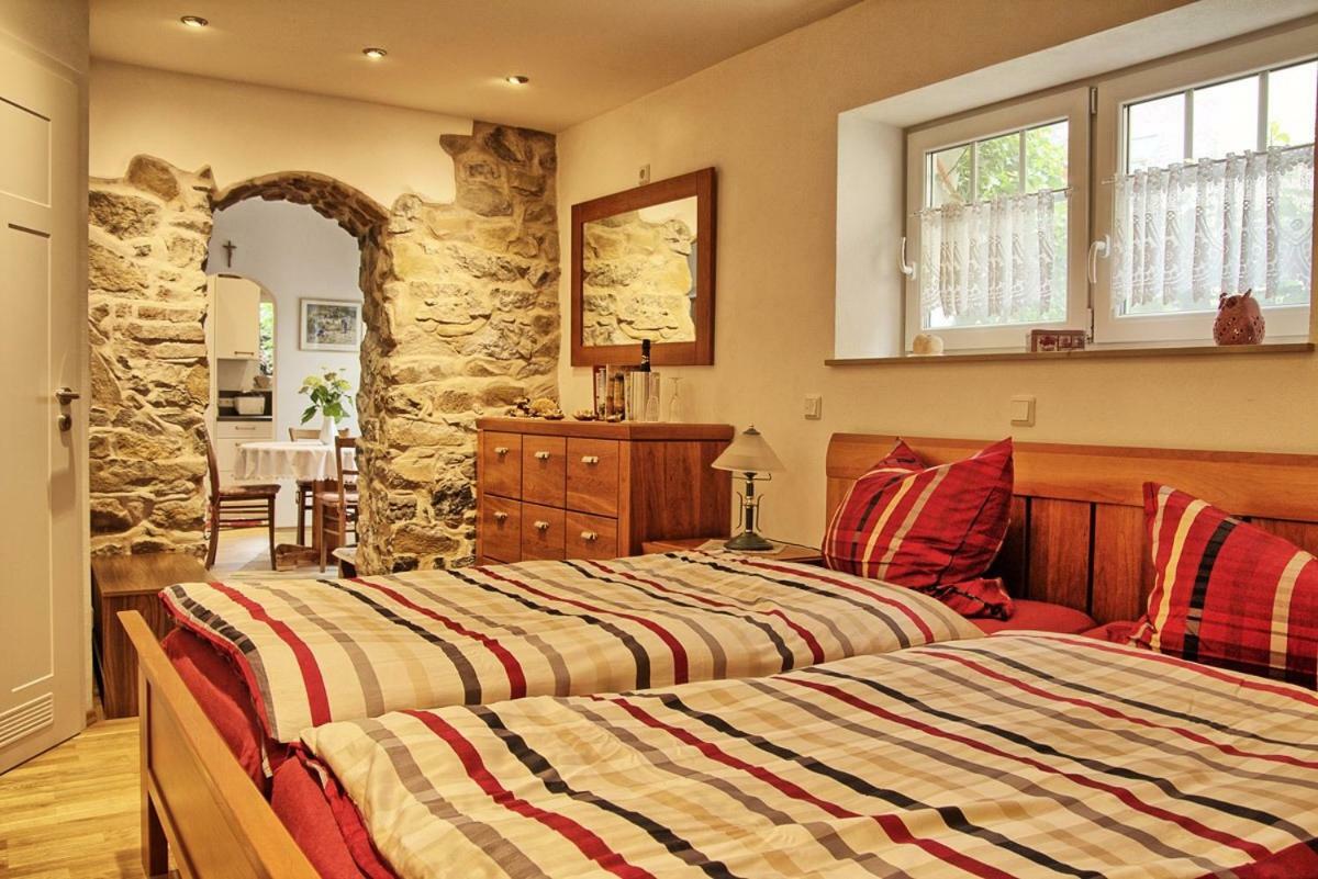 Auszeit Flair Der Provence Apartment Hausen  ภายนอก รูปภาพ